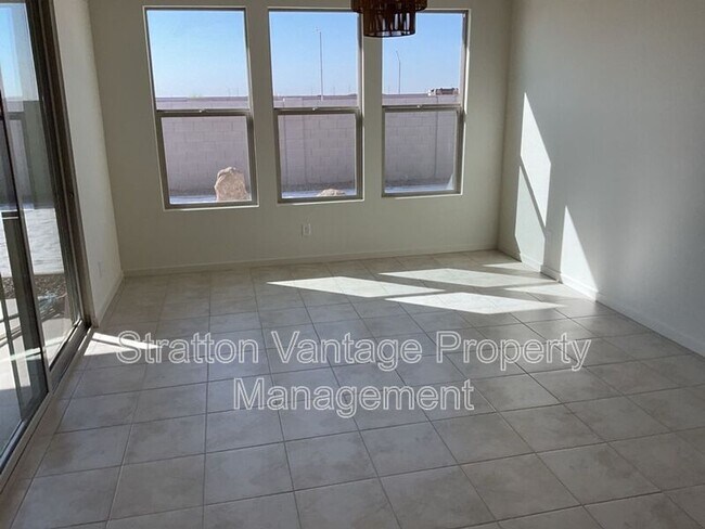 17615 W Windsor Blvd Litchfield Park, AZ 85340 photo 3
