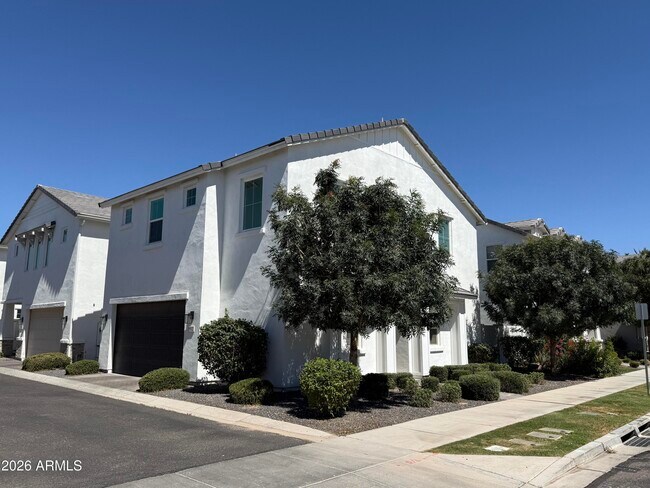 5512 S Dillon Cir Mesa, AZ 85212 photo 2