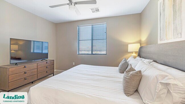 402 W Lincoln St Phoenix, AZ 85003 photo 4