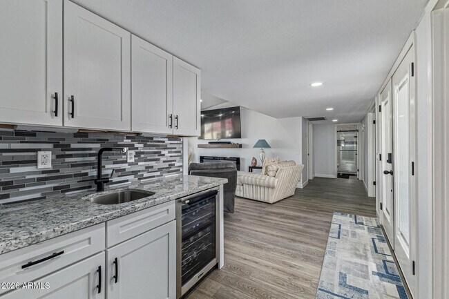 26241 S Lakemont Dr Sun Lakes, AZ 85248 photo 4