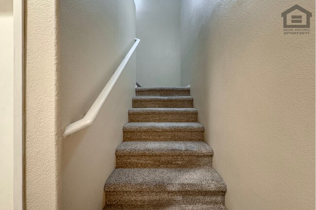 2727 N Price Rd Chandler, AZ 85224 photo 5