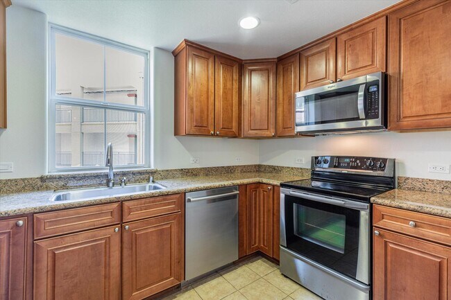 809 Auzerais Ave San Jose, CA 95126 photo 4
