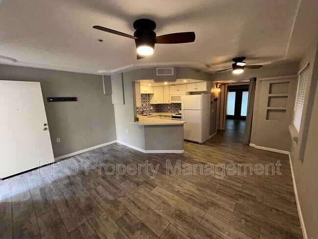 12221 W Bell Rd Surprise, AZ 85378 photo 3