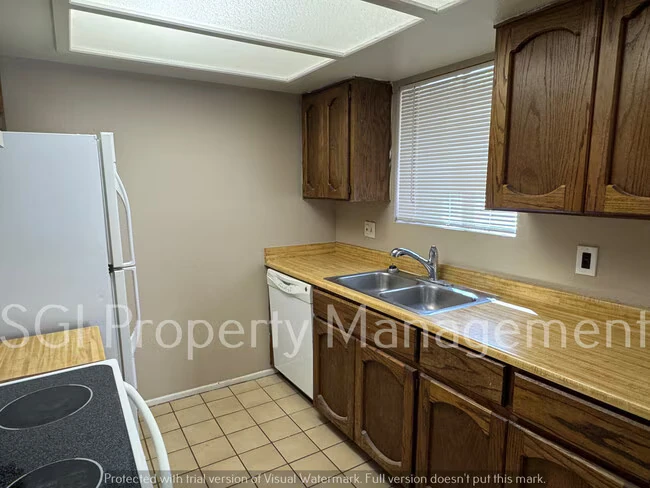 3131 W Cochise Dr Phoenix, AZ 85051 photo 4