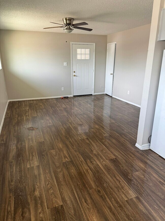 4631 N 12th Ave Phoenix, AZ 85013 photo 5