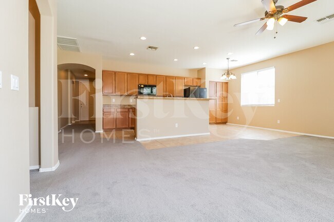 7708 S 68th Dr Phoenix, AZ 85339 photo 4