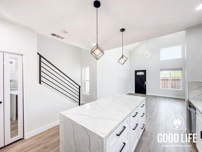 7910 Goleta Rd San Diego, CA 92126 photo 5
