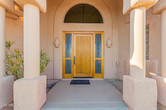 15048 N Elena Dr Fountain Hills, AZ 85268 photo 2