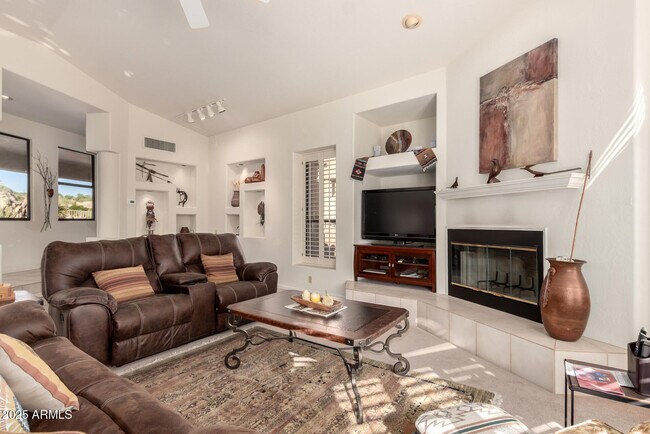15048 N Elena Dr Fountain Hills, AZ 85268 photo 3