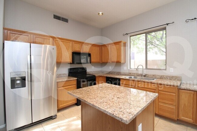 3892 S Felix Pl Chandler, AZ 85248 photo 4