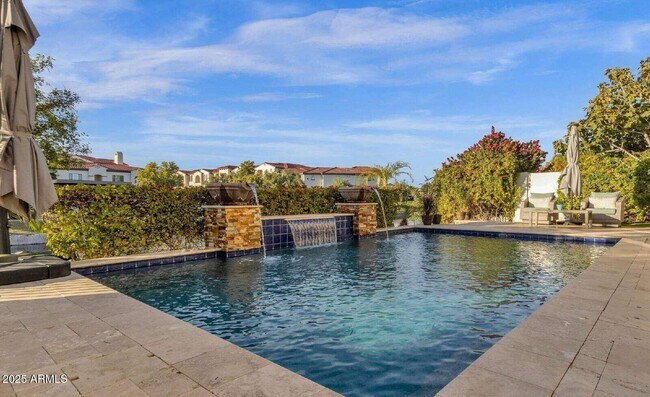 3210 S Waterfront Dr Chandler, AZ 85248 photo 2