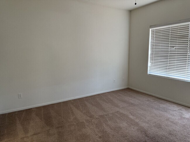 4150 N 157th Ave Goodyear, AZ 85395 photo 5