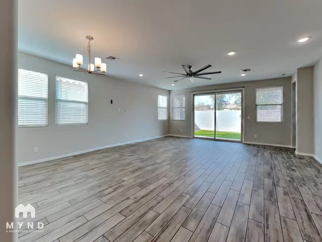 15168 W Sherman St Goodyear, AZ 85338 photo 4