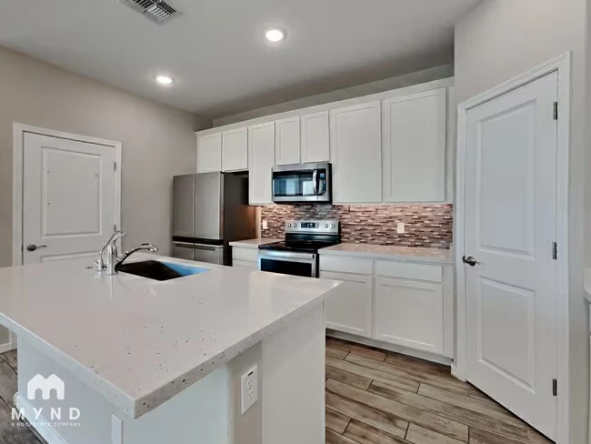 15168 W Sherman St Goodyear, AZ 85338 photo 5