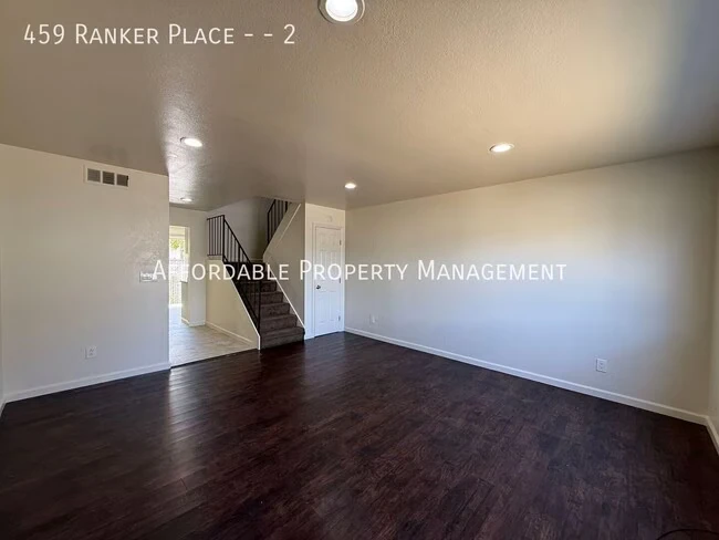 459 Ranker Pl Hayward, CA 94544 photo 2