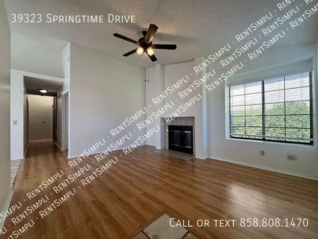 39323 Springtime Dr Temecula, CA 92591 photo 2