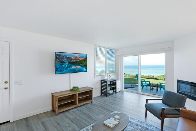 1244 Seacoast Dr Imperial Beach, CA 91932 photo 3