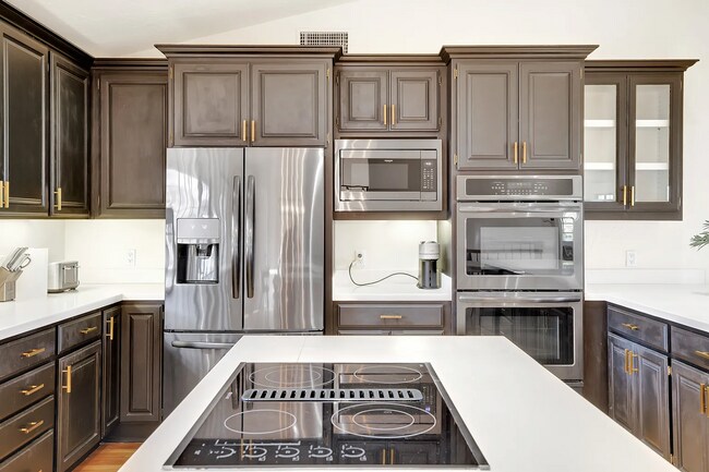 21245 Old Oak Rd Alpine, CA 91901 photo 3
