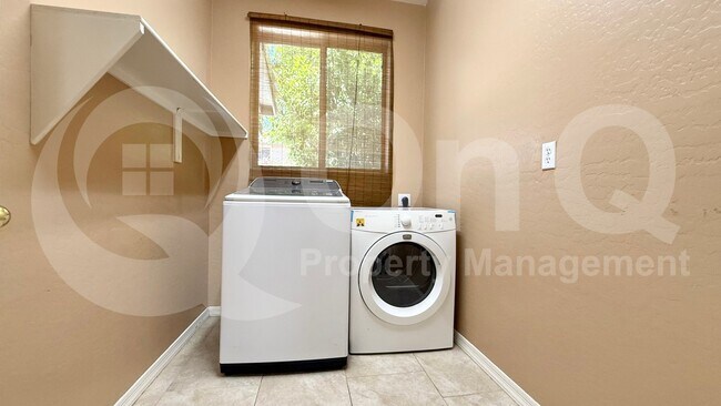 2714 E Birchwood Pl Chandler, AZ 85249 photo 3