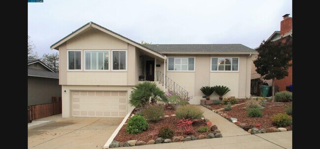 3415 Grasswood Dr Richmond, CA 94803 photo 3