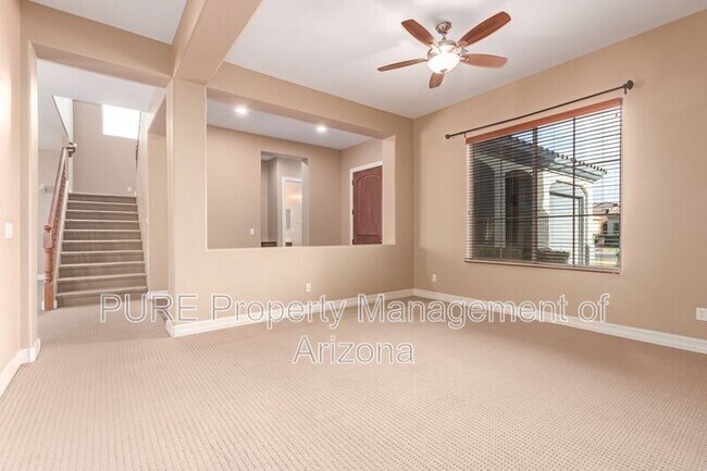 4246 S Summit St Gilbert, AZ 85297 photo 2