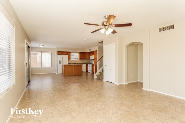 7913 S 45th Ln Phoenix, AZ 85339 photo 5