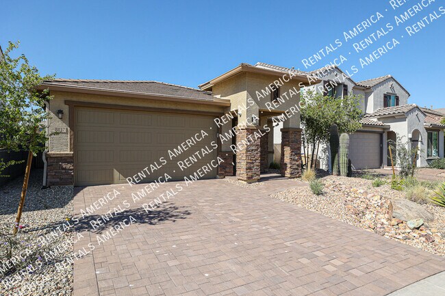 8817 W Luke Ave Glendale, AZ 85305 photo 3