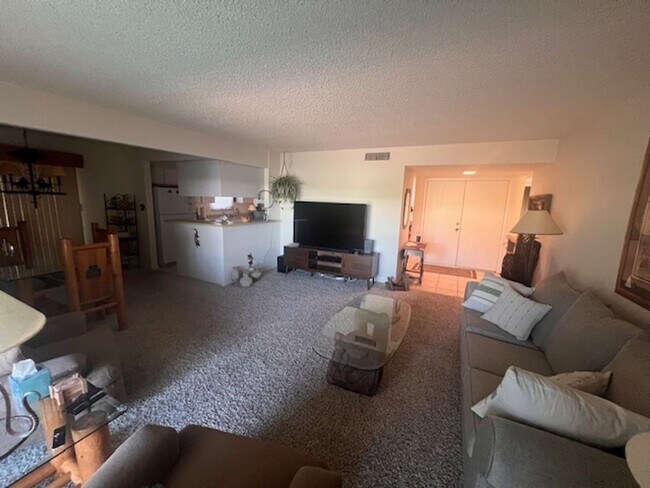 25246 S Glenburn Dr Sun Lakes, AZ 85248 photo 2