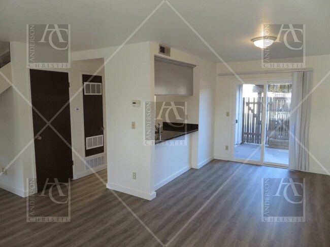 204 Castillion Terrace Santa Cruz, CA 95060 photo 3