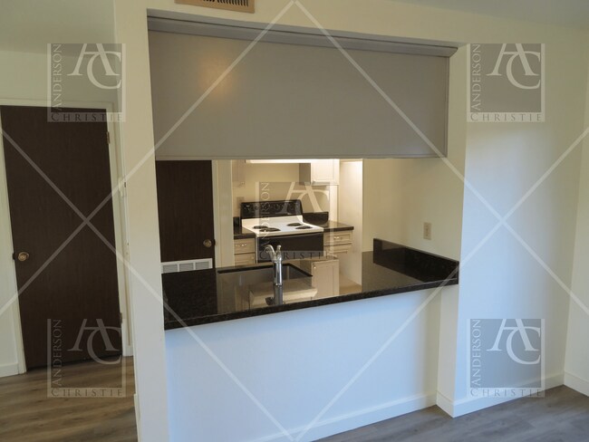 204 Castillion Terrace Santa Cruz, CA 95060 photo 4