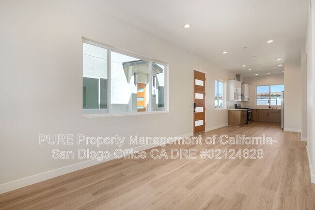 630 N Juniper St Escondido, CA 92025 photo 2