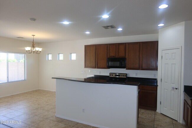 5316 W El Cortez Trail Phoenix, AZ 85083 photo 5