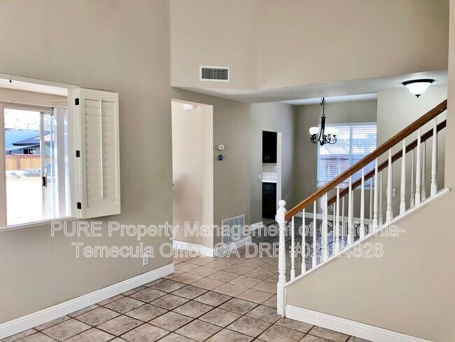 39573 Tischa Dr Temecula, CA 92591 photo 5