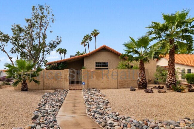 15226 N 51st St Scottsdale, AZ 85254 photo 2