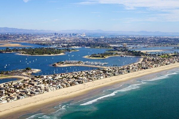 3361 Strandway San Diego, CA 92109 photo 2
