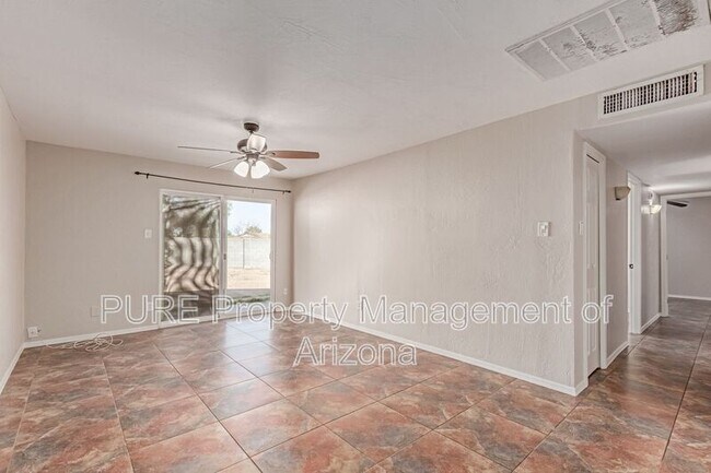 13849 N 48th Ave Glendale, AZ 85306 photo 3