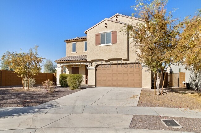 2228 W Carol Ann Way Phoenix, AZ 85023 photo 2
