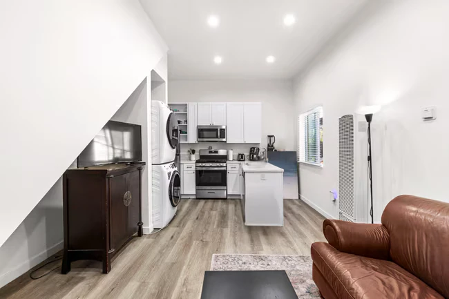 6419 Shane Pl San Diego, CA 92115 photo 4
