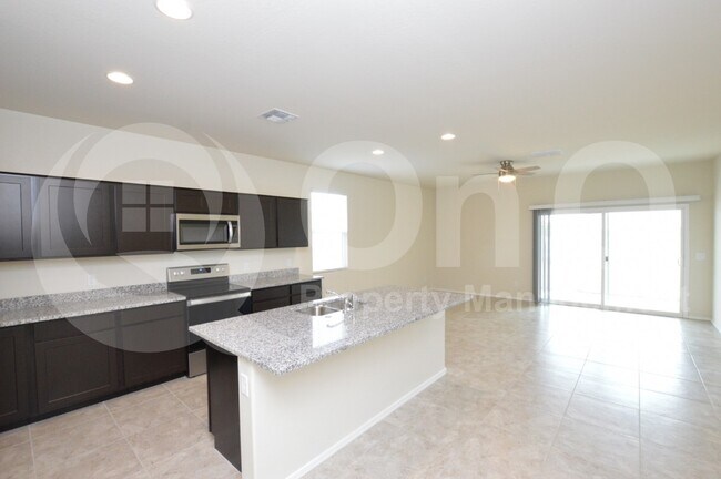1049 W Chimes Tower Dr Casa Grande, AZ 85122 photo 4