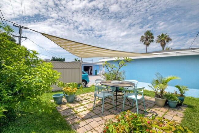 165 Tamarack Ave Carlsbad, CA 92008 photo 4