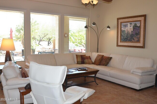 12415 W Running Deer Trail Peoria, AZ 85383 photo 4