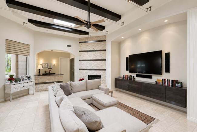 7407 N 71st Pl Paradise Valley, AZ 85253 photo 4