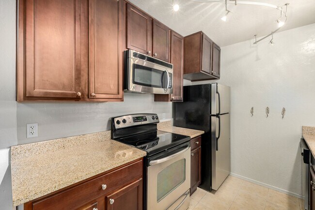 14145 N 92nd St Scottsdale, AZ 85260 photo 5
