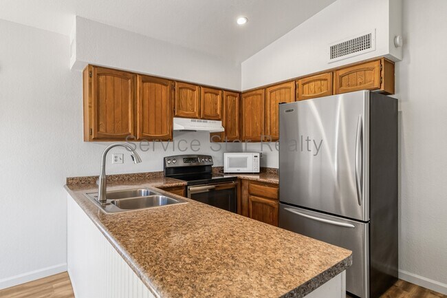 909 W Malibu Dr Tempe, AZ 85282 photo 5