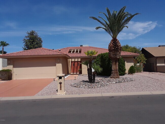 26425 S Truro Dr photo 2