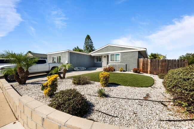 5240 Remington Rd San Diego, CA 92115 photo 3