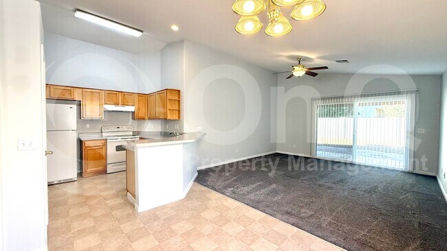 1050 W Heather Ave Gilbert, AZ 85233 photo 4
