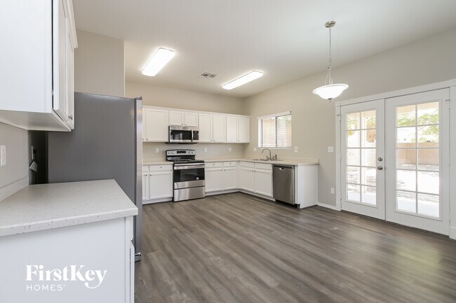 751 E Drifter Pl San Tan Valley, AZ 85143 photo 4