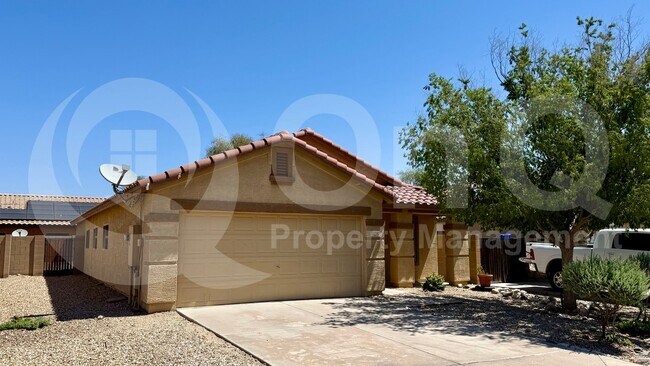 15560 West Acapulco Lane, Surprise, AZ 85379 photo 4