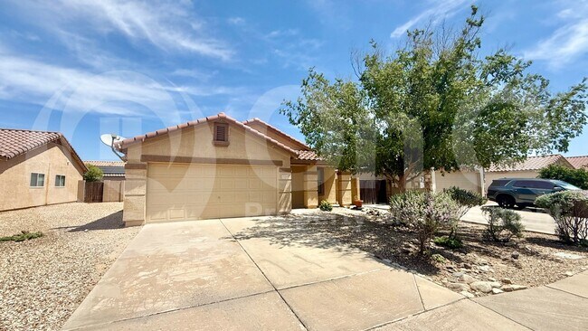 15560 West Acapulco Lane, Surprise, AZ 85379 photo 3